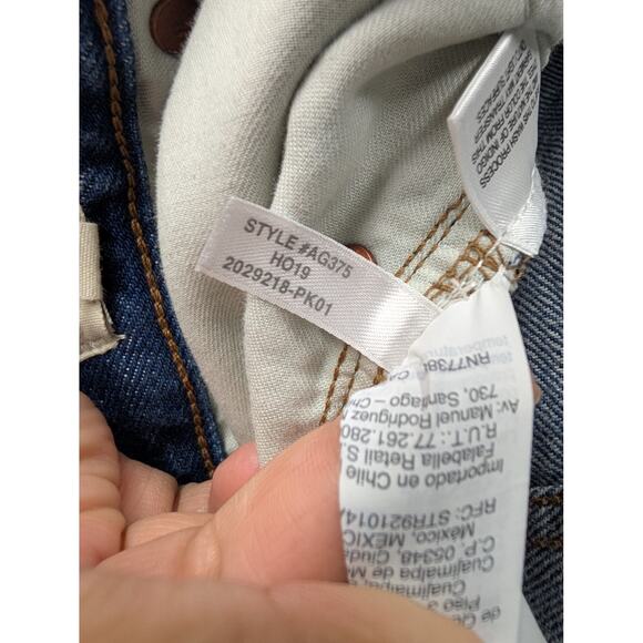 Madewell The Mom Jean in Downey Wash - Picture 7 of 10